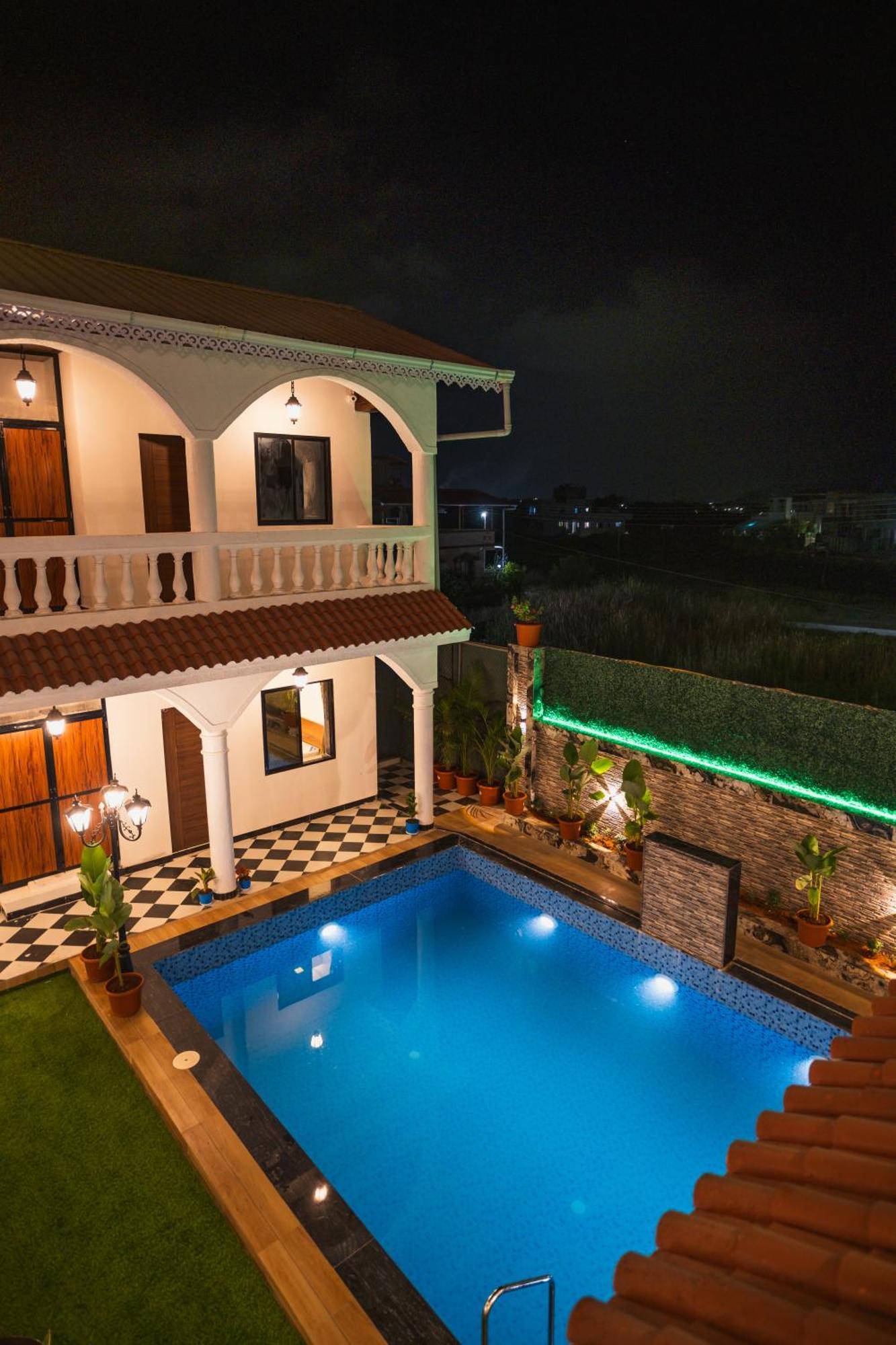 Sapphire Mansion Hotel Alibag Exterior photo